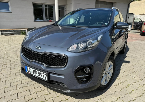 Kia Sportage cena 65777 przebieg: 158000, rok produkcji 2016 z Nysa małe 667